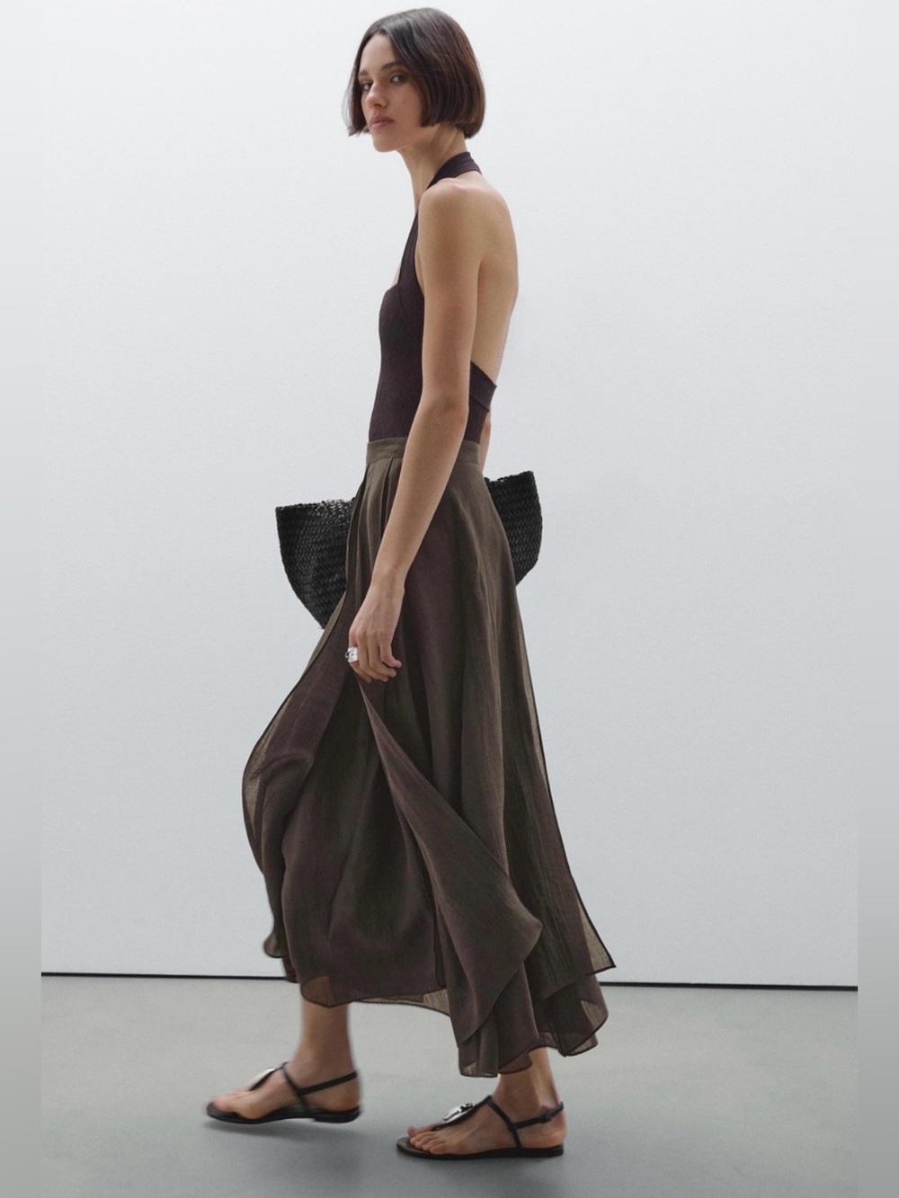 LONG FLOWING RAMIE BLEND SKIRT
CHOCOLATE